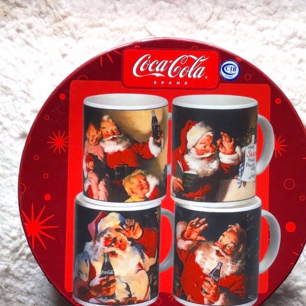 Set of 4 Coca Cola mugs